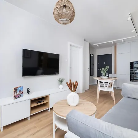 Kosciuszki 39 In Cracow With Gym By Renters Prestige Apartment